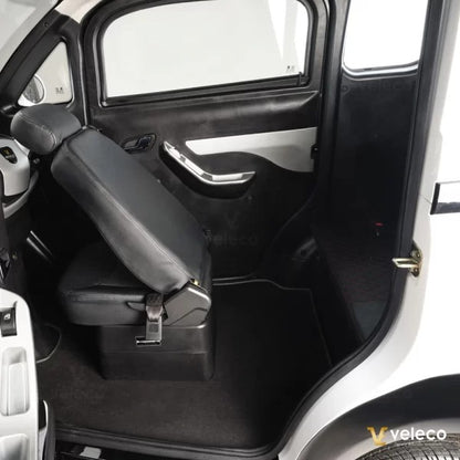 Advena Veleco Minicoche eléctrico de tres ruedas con protección total, IVA reducido 4%